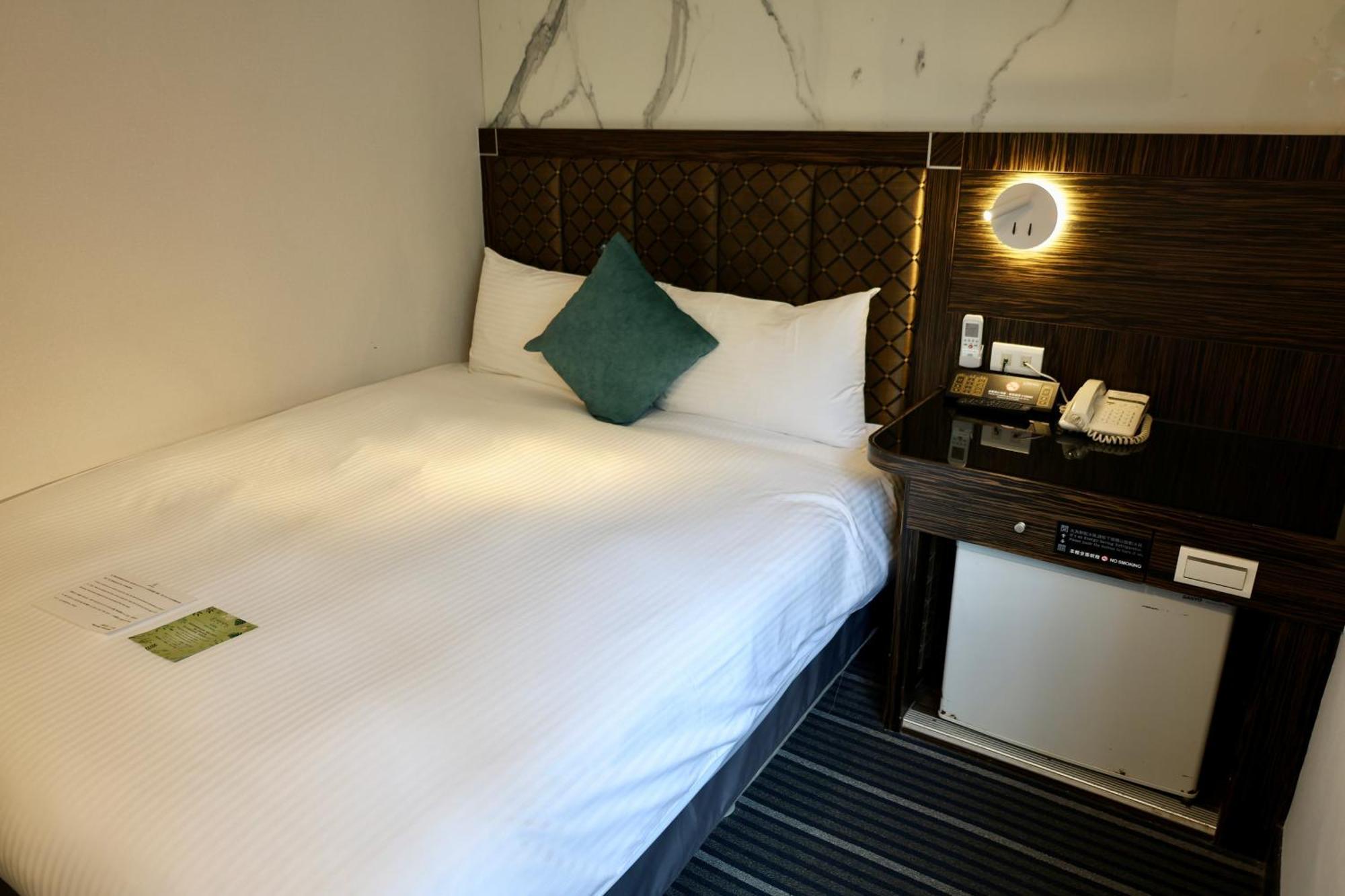 Hub Hotel - Zhongshan Branch Ταϊπέι Εξωτερικό φωτογραφία